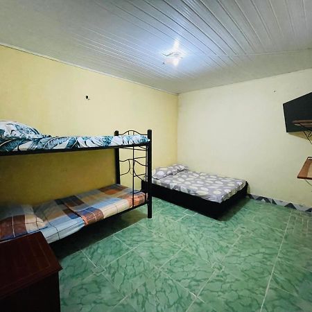 Apartamentos Cerca Al Aeropuerto Λετίσια Εξωτερικό φωτογραφία
