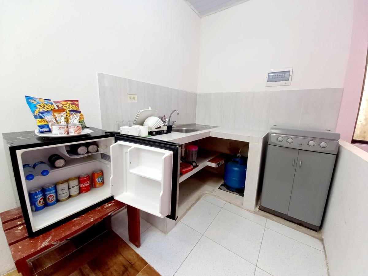 Apartamentos Cerca Al Aeropuerto Λετίσια Εξωτερικό φωτογραφία
