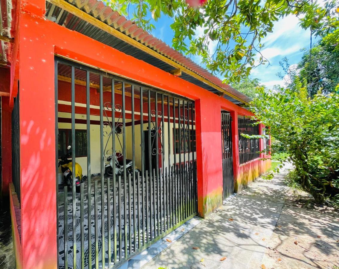 Apartamentos Cerca Al Aeropuerto Λετίσια Εξωτερικό φωτογραφία